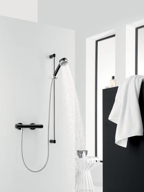 Wnętrze indywidualne – łazienka black & white